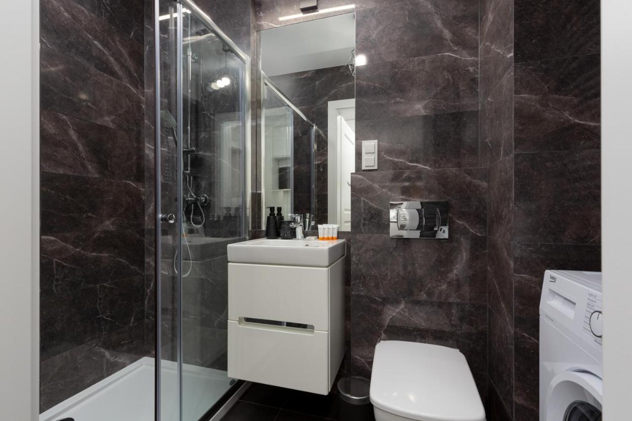 Elegancki Apartment Z Parkingiem By Noclegi Renters Βαρσοβία Εξωτερικό φωτογραφία